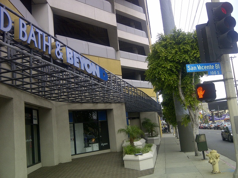 Bed Bath Beyond Space Truss Signage